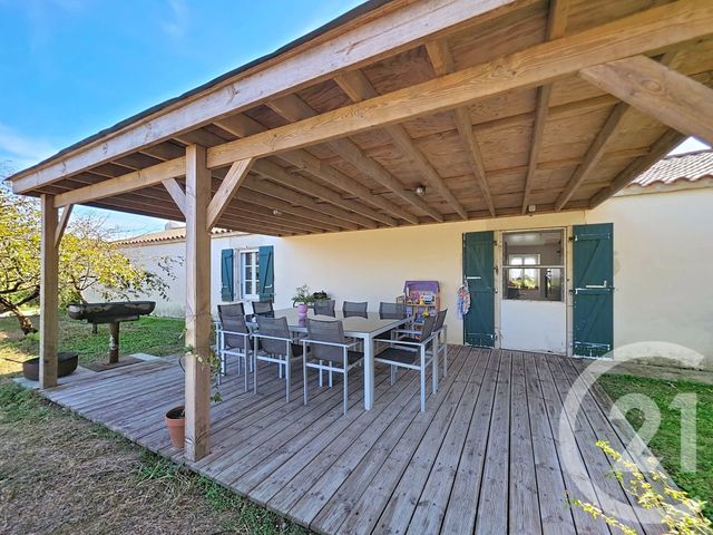 maison à vendre - 4 pièces - 156.0 m2 - CHAMPAGNE LES MARAIS - 85 - PAYS-DE-LOIRE - Century 21 Solution Immobilière