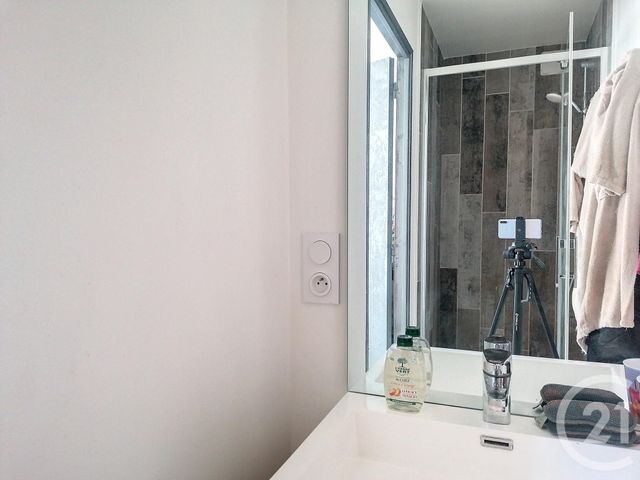 Appartement F2 à louer - 2 pièces - 31.03 m2 - LUCON - 85 - PAYS-DE-LOIRE - Century 21 Solution Immobilière