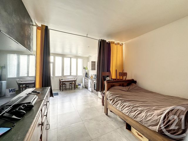 Appartement F2 à louer - 2 pièces - 44.5 m2 - LUCON - 85 - PAYS-DE-LOIRE - Century 21 Solution Immobilière