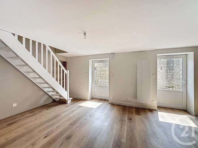 Appartement T3 à louer - 3 pièces - 49.5 m2 - LUCON - 85 - PAYS-DE-LOIRE - Century 21 Solution Immobilière