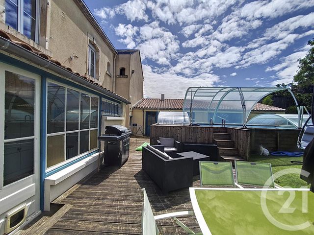 maison à vendre - 11 pièces - 332.0 m2 - L ILE D ELLE - 85 - PAYS-DE-LOIRE - Century 21 Solution Immobilière