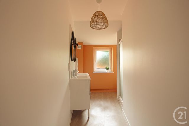 maison à vendre - 12 pièces - 289.0 m2 - LUCON - 85 - PAYS-DE-LOIRE - Century 21 Solution Immobilière