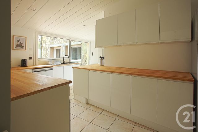 maison à vendre - 12 pièces - 289.0 m2 - LUCON - 85 - PAYS-DE-LOIRE - Century 21 Solution Immobilière