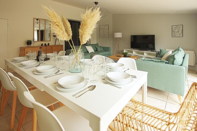 maison à vendre - 12 pièces - 289.0 m2 - LUCON - 85 - PAYS-DE-LOIRE - Century 21 Solution Immobilière