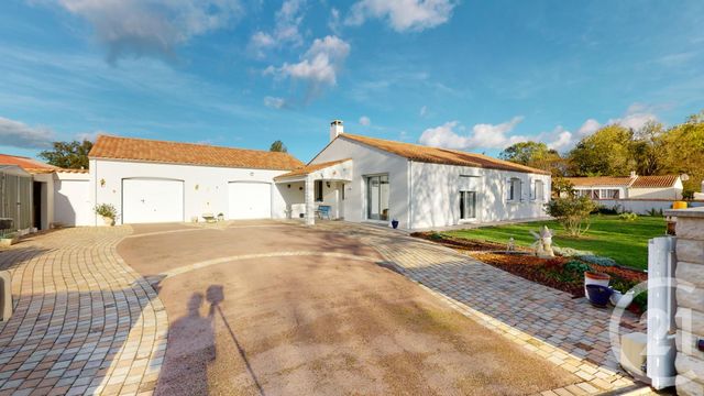 maison - CHAMPAGNE LES MARAIS - 85