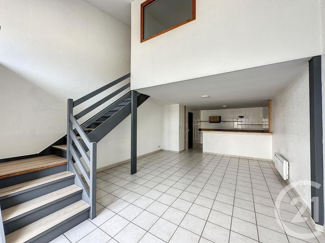Appartement T3 à louer - 3 pièces - 69.07 m2 - LUCON - 85 - PAYS-DE-LOIRE - Century 21 Solution Immobilière