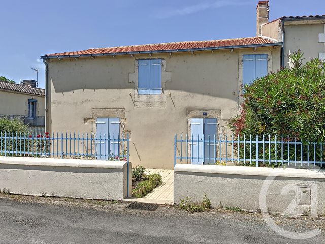 maison - CHAMPAGNE LES MARAIS - 85