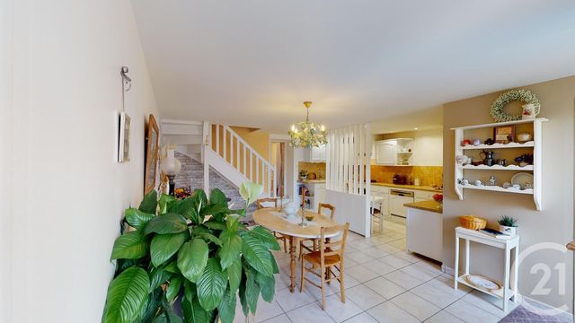  - CHAMPAGNE LES MARAIS - 