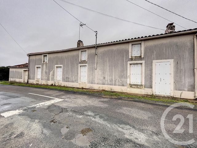 maison à vendre - 5 pièces - 128.79 m2 - NALLIERS - 85 - PAYS-DE-LOIRE - Century 21 Solution Immobilière
