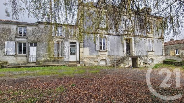 maison à vendre - 10 pièces - 328.55 m2 - ST JUIRE CHAMPGILLON - 85 - PAYS-DE-LOIRE - Century 21 Solution Immobilière