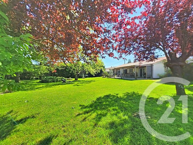 maison à vendre - 6 pièces - 194.97 m2 - CHAILLE LES MARAIS - 85 - PAYS-DE-LOIRE - Century 21 Solution Immobilière