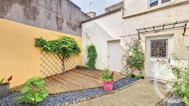 Appartement T4 à vendre - 5 pièces - 124.42 m2 - LUCON - 85 - PAYS-DE-LOIRE - Century 21 Solution Immobilière