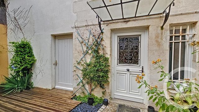 Appartement T4 à vendre - 5 pièces - 124.42 m2 - LUCON - 85 - PAYS-DE-LOIRE - Century 21 Solution Immobilière