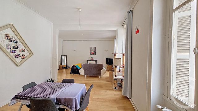 Appartement T4 à vendre - 5 pièces - 124.42 m2 - LUCON - 85 - PAYS-DE-LOIRE - Century 21 Solution Immobilière