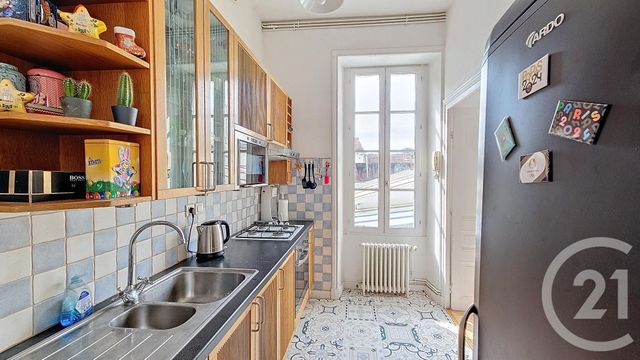 Appartement T4 à vendre - 5 pièces - 124.42 m2 - LUCON - 85 - PAYS-DE-LOIRE - Century 21 Solution Immobilière