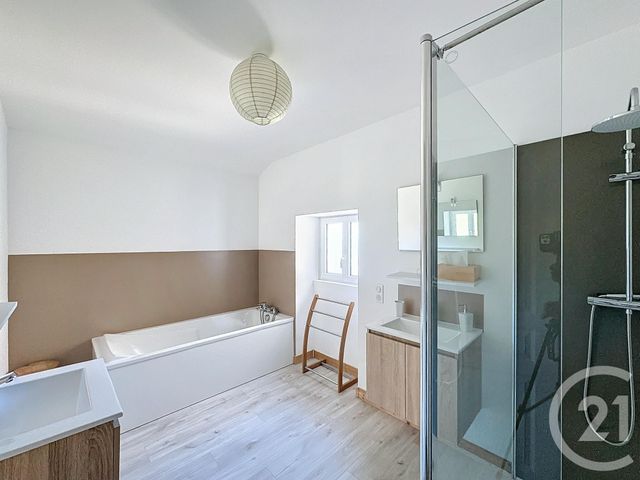 maison à vendre - 11 pièces - 268.9 m2 - NALLIERS - 85 - PAYS-DE-LOIRE - Century 21 Solution Immobilière